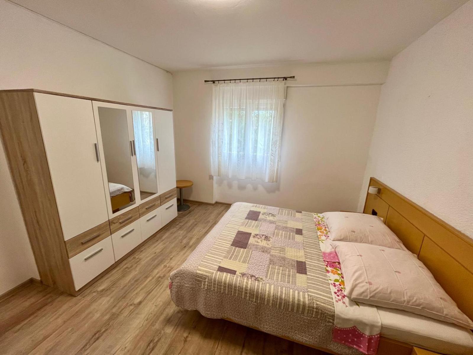 Apartmani Krunic Barbat na Rabu Exterior photo